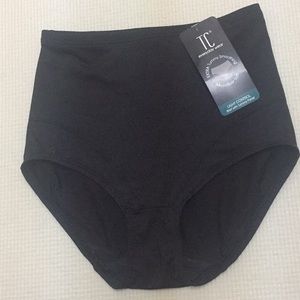 TC Tummy Smoothing Light Control. S. NWT